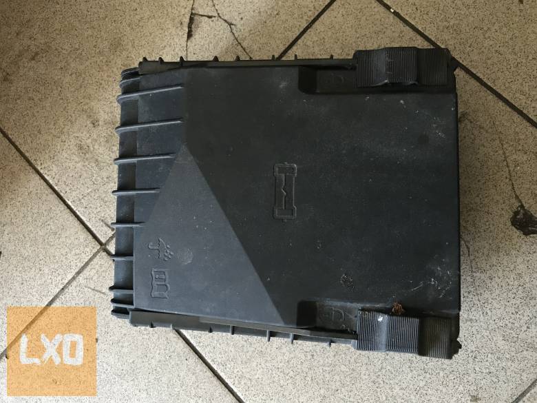 VW GOLF V_OCTAVIA II_1,6 FSI BLF biztosíték tábla 1K0 937 124 K apróhirdetés