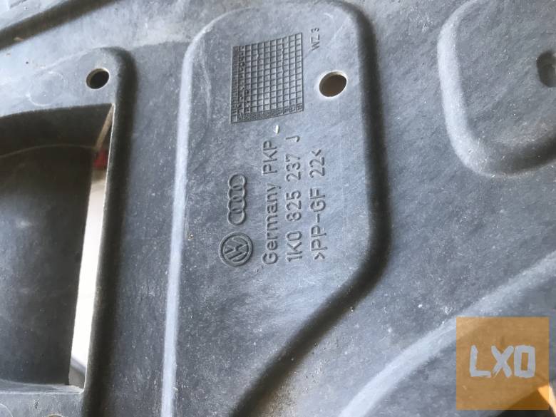 VW GOLF V_OCTAVIA II_ 1,6 FSI alsó motorburkolat 1K0 825 237 J apróhirdetés