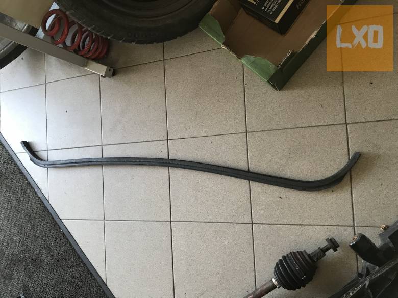 VW GOLF PLUS - tűzfal kéder 5M0 823 723 apróhirdetés