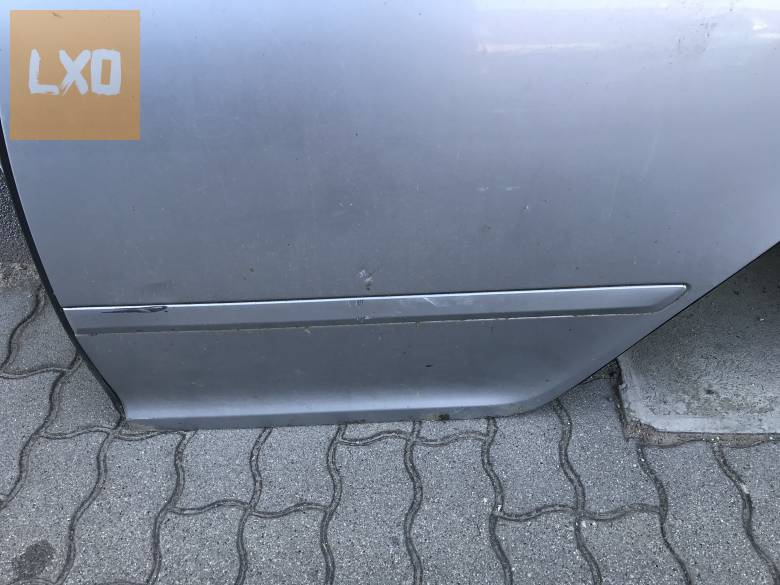 SKODA OCTAVIA II ( 5 ajtós) - bal hátsó ajtó apróhirdetés
