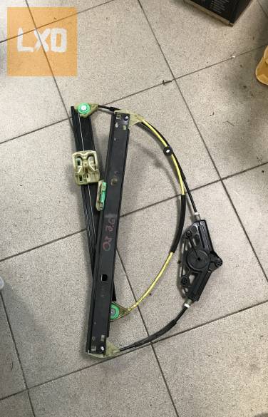 SKODA OCTAVIA III  - jobb ablakemelő szerkezet apróhirdetés