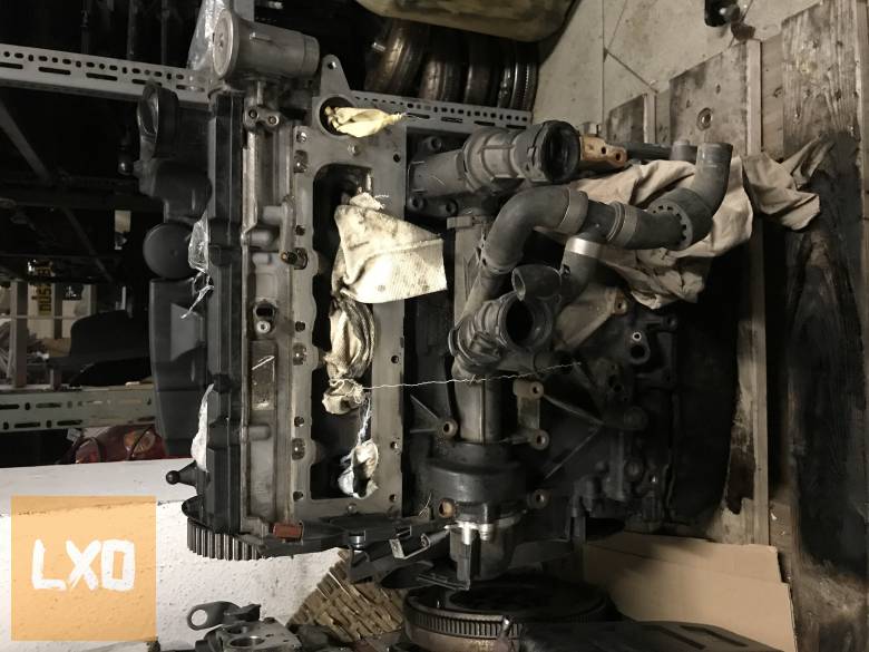 SKODA OCTAVIA III 1,6 CR CRK fűzött blokk hengerfejjel apróhirdetés