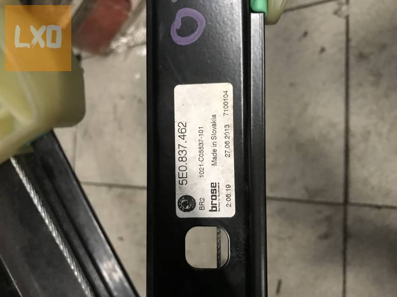 SKODA OCTAVIA III //  jobb első ablakemelő szerkezet apróhirdetés