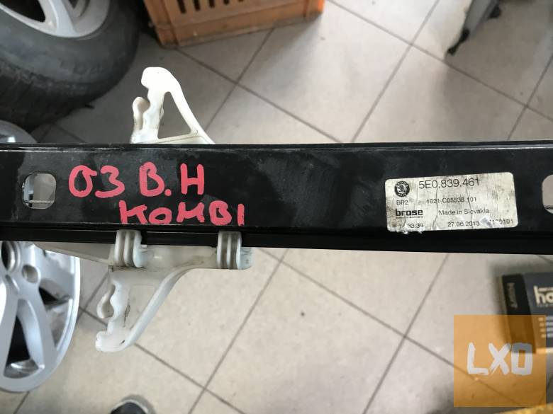 SKODA OCTAVIA III Kombi -- bal hátsó ablakemelő szerkezet apróhirdetés