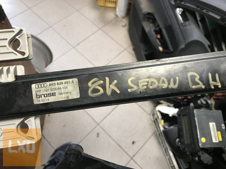 AUDI A4 B8 SEDAN -- bal hátsó ablakemelő szerkezet 8K0 839 461 A apróhirdetés