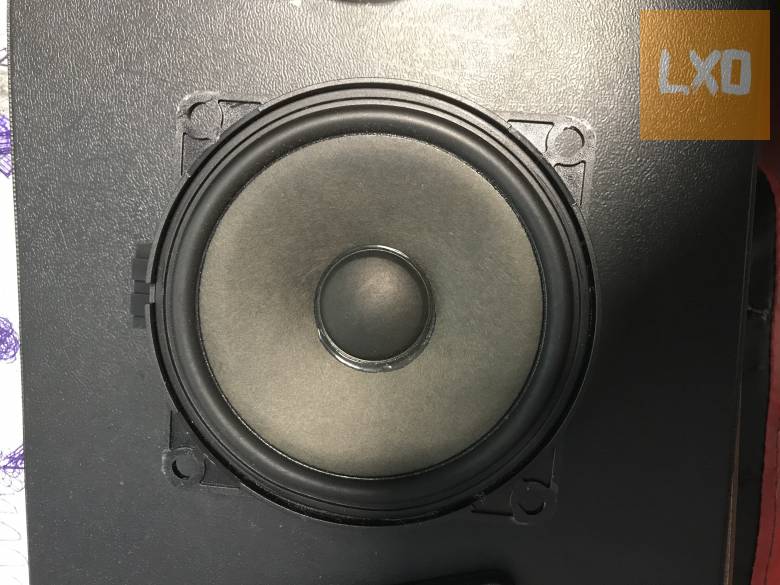 VW GOLF V - bal első hangszóró (felső) 1K0 035 415 A apróhirdetés