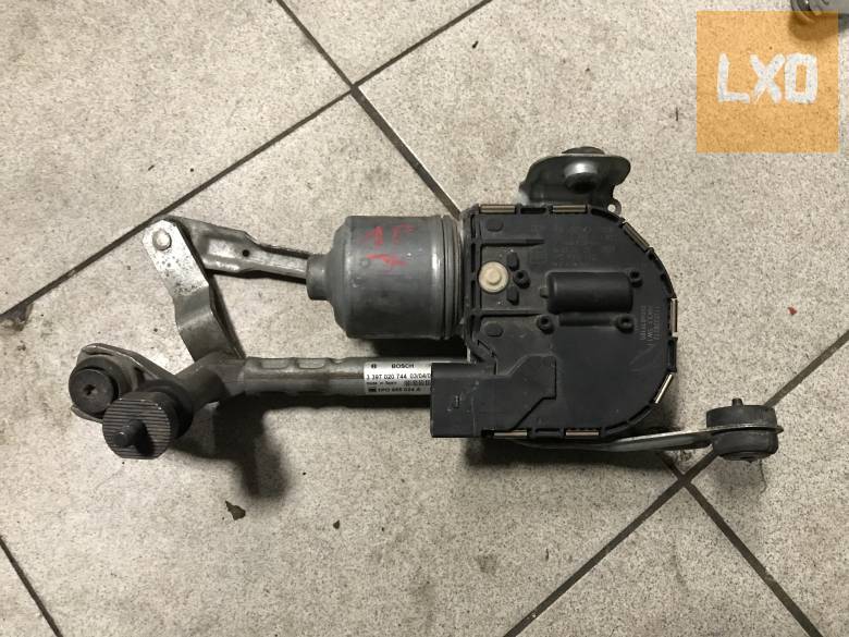 SEAT LEON 1P -- jobb ablaktörlő motor-szerkezettel 1P0 955 120 apróhirdetés