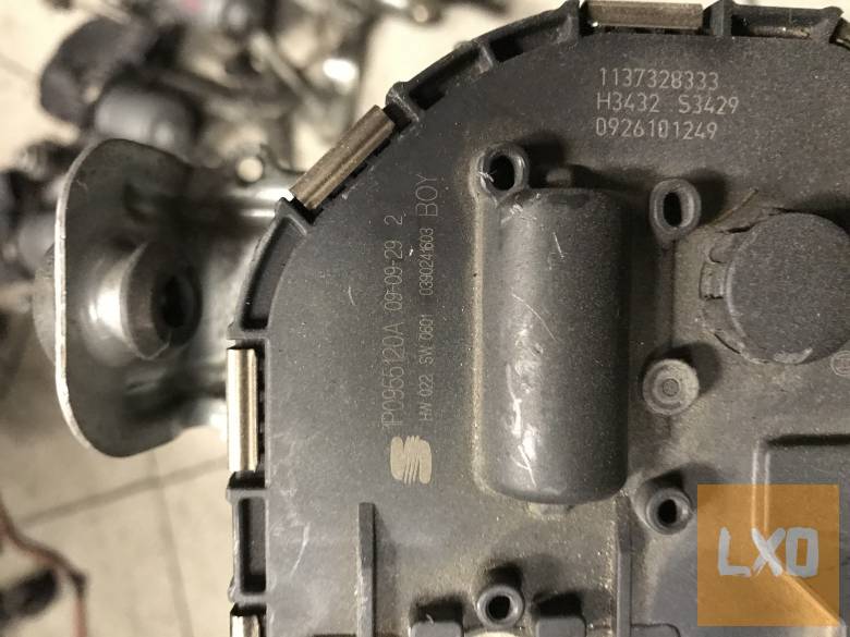SEAT LEON 1P /  jobb ablaktörlő motor-szerkezettel 1P0 955 120 A apróhirdetés