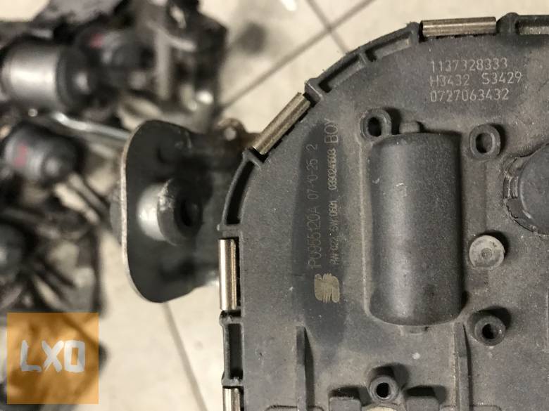 SEAT LEON 1P -  jobb ablaktörlő motor-szerkezettel 1P0 955 120 A apróhirdetés