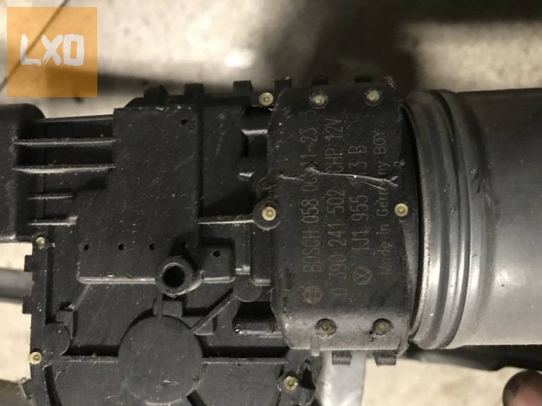 VW GOLF IV  _ ablaktörlő szerkezet motorral 1J1 955 113 B apróhirdetés