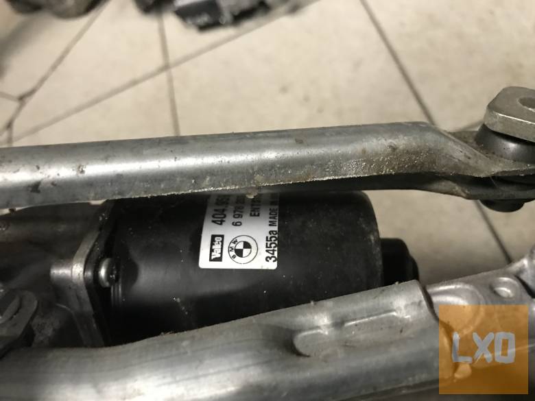 BMW 330D E91 / ablaktörlő szerkezet + motor apróhirdetés