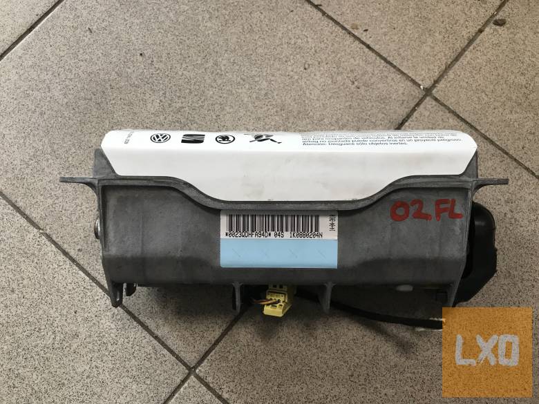 SKODA OCTAVIA II FL - utas oldali légzsák 1K0 880 204 N apróhirdetés