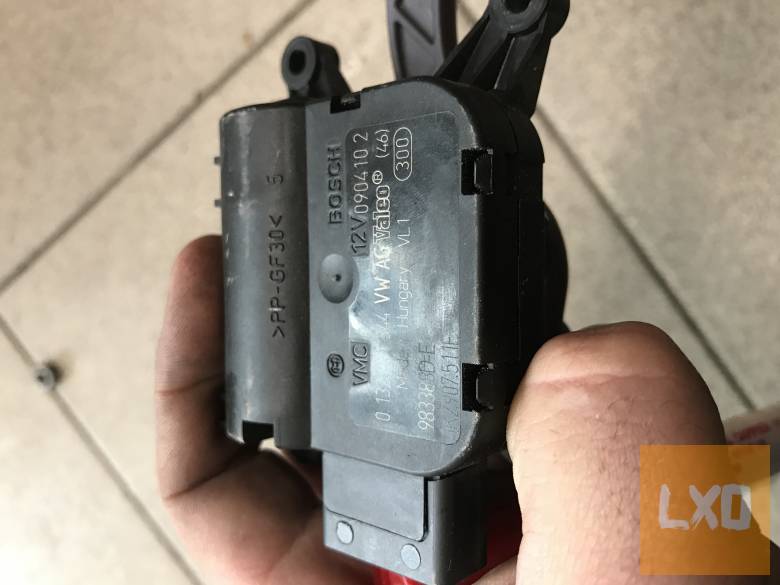 VW GOLF V_OCTAVIA II_LEON 1P - fűtés állító motor 1K2 907 511 E apróhirdetés