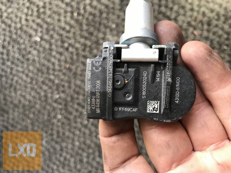 SUZUKI SX4 S-CROSS -- TPMS szenzor 43130-61M00 apróhirdetés