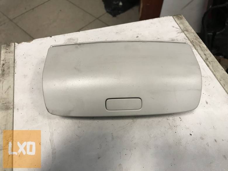 VW GOLF V -- szemüvegtartó 1K0 868 837 C apróhirdetés