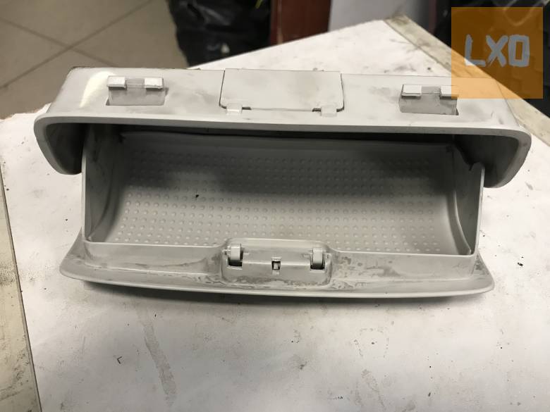 VW GOLF V -- szemüvegtartó 1K0 868 837 C apróhirdetés