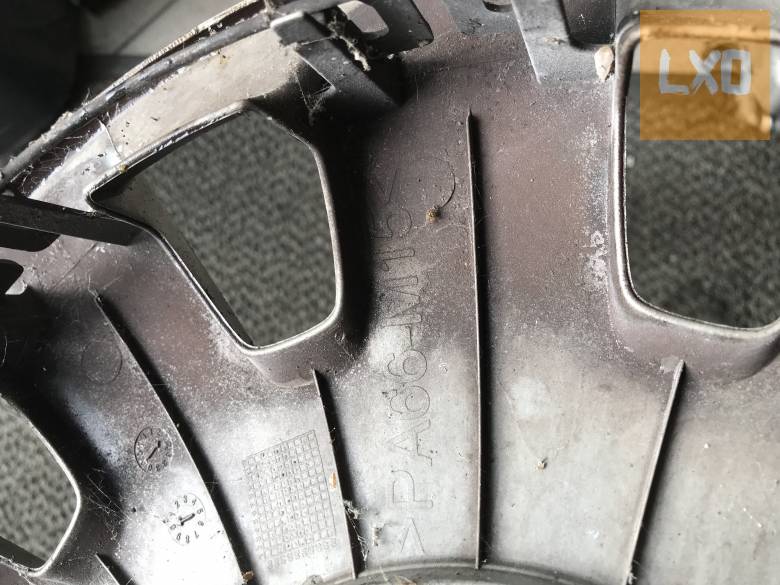 VW GOLF IV  -- dísztárcsa R15 1J0 601 147 P apróhirdetés