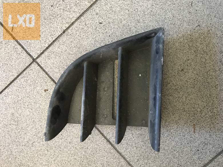 SKODA OCTAVIA II -- jobb első díszrács 1Z0 853 666 C apróhirdetés