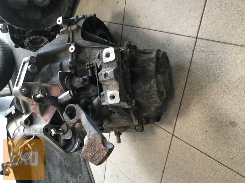 VW GOLF V_OCTAVIA II 1,6 FSI 116LE (kézi 6) HEU VÁLTÓ apróhirdetés