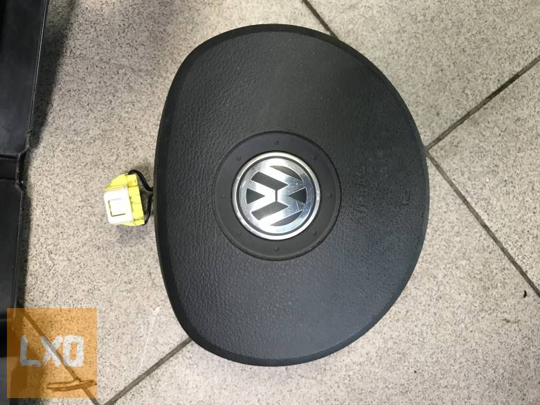 VW GOLF V - műszerfal + kormánylégzsák +utaslégzsák apróhirdetés