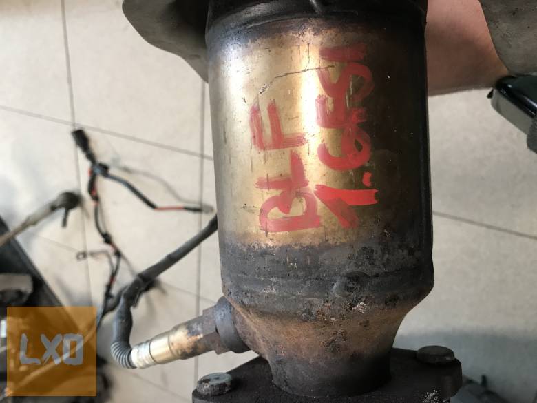 VW GOLF V_OCTAVIA II_ 1,6 FSI BLF katalizátor (felső) 6Q0 131 690 H apróhirdetés