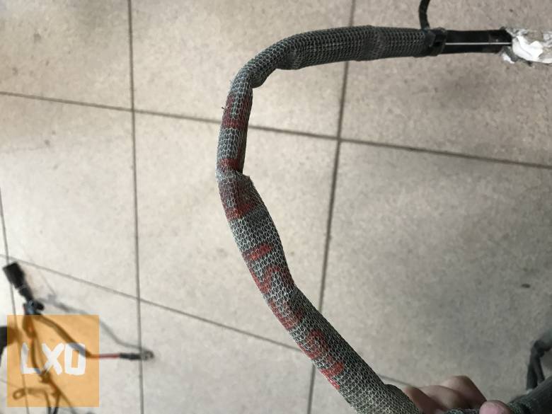 VW GOLF V_OCTAVIA II_ 1,6 FSI BLF generátor konzol apróhirdetés