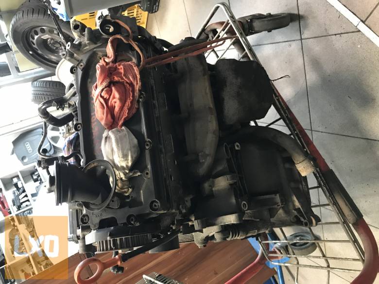 AUDI A4 B8 8K -- 2,7 V6 TDI CGKA fűzött blokk hengerfejjel apróhirdetés