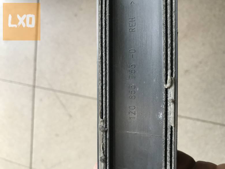 SKODA OCTAVIA II - bal hátsó díszléc 1Z0 853 753 D apróhirdetés