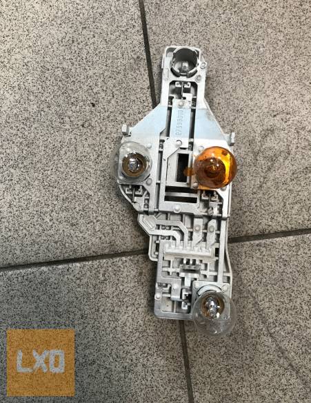 SKODA OCTAVIA II Kombi -- jobb hátsó lámpa foglalat 1Z9 945 258 apróhirdetés