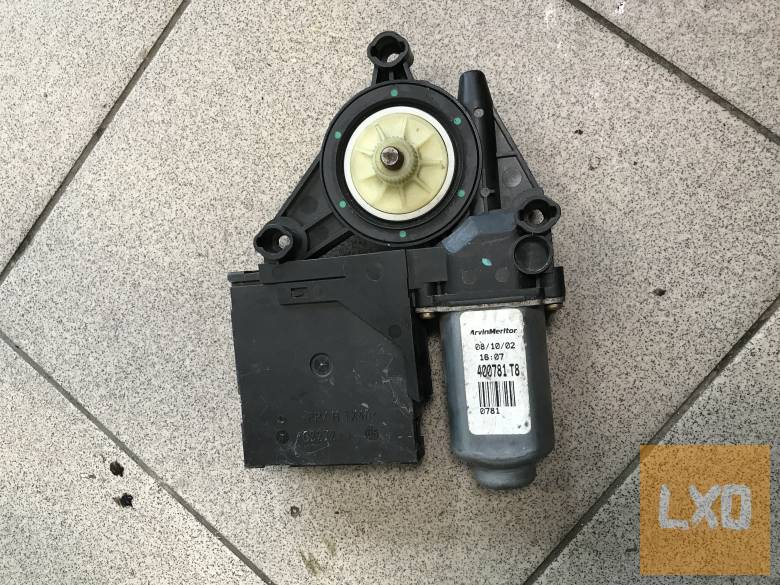 VW TOURAN 1T - bal első ablakemelő motor 1K0 959 793 A apróhirdetés