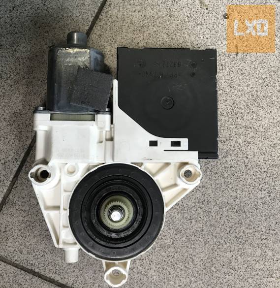 AUDI A3 8P  - bal  ablakemelő motor ( 3 ajtós) 8P0 959 801 A apróhirdetés