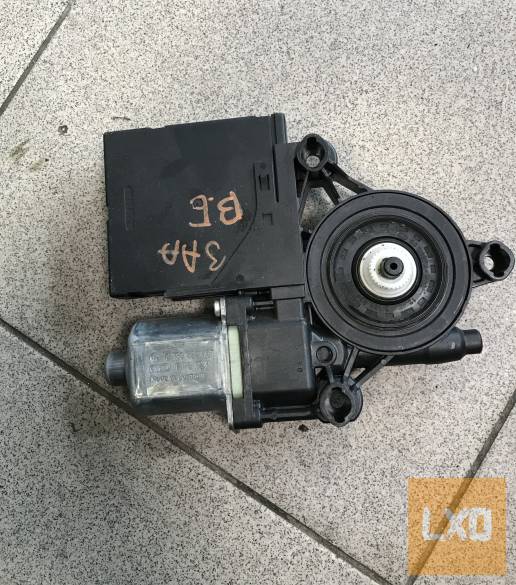 VW PASSAT B7  - bal első ablakemelő motor  3C0 959 793 C apróhirdetés