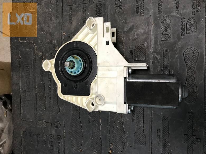 AUDI A5 8T -- jobb ablakemelő motor  8T0 959 802 B apróhirdetés