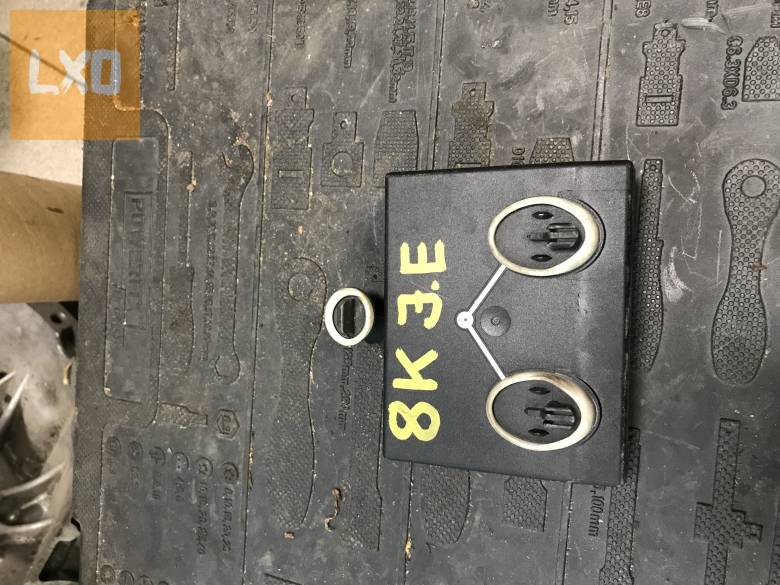 AUDI A4 B8 -- jobb első ajtóvezérlő 8K0 959 792 B apróhirdetés