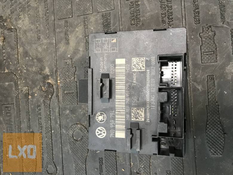 SEAT LEON 1P  * bal első ajtóvezérlő 7N0 959 794 apróhirdetés