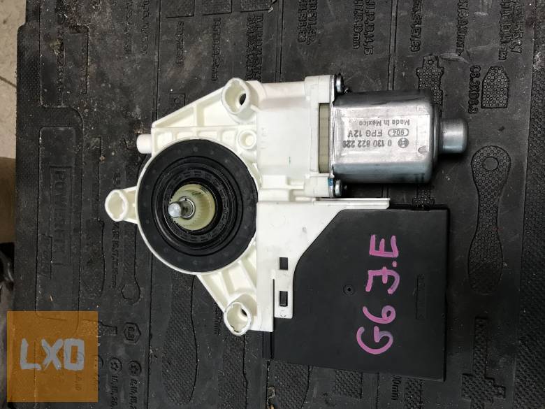 VW GOLF VI VARIANT  -* jobb első ablakemelő motor 3C0 959 792 A apróhirdetés