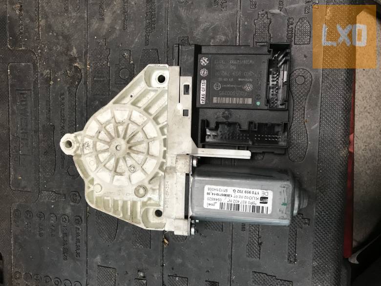 SEAT ALTEA 5P  -* jobb első ablakemelő motor 1K0 959 792 M apróhirdetés