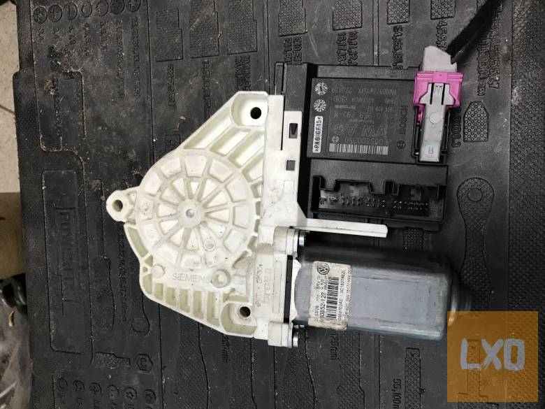 VW PASSAT B6  - jobb első ablakemelő motor 1K0 959 792 N apróhirdetés