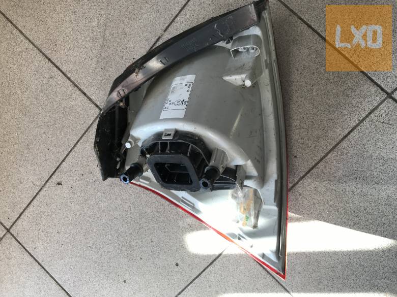 VW GOLF V - jobb hátsó külső lámpa (TYC) apróhirdetés
