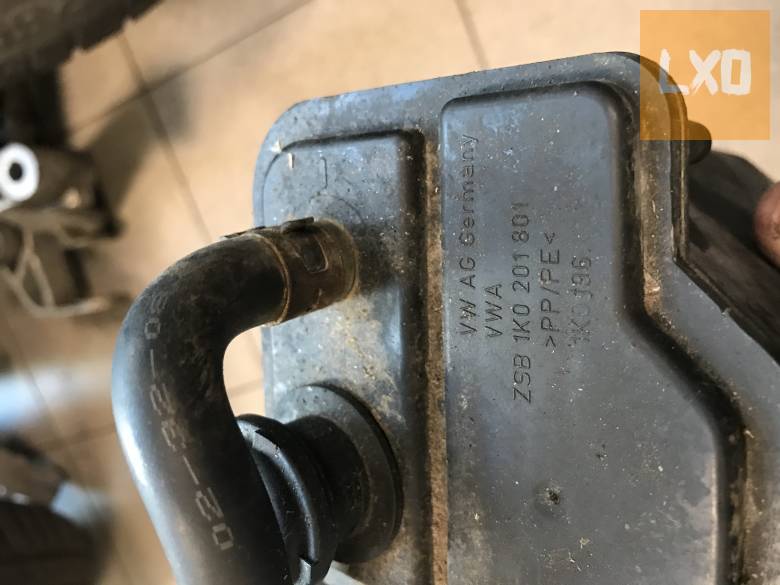 VW GOLF V_OCTAVIA II_LEON 1P 1,6 BSE aktív szénszűrő 1K0 201 801 apróhirdetés