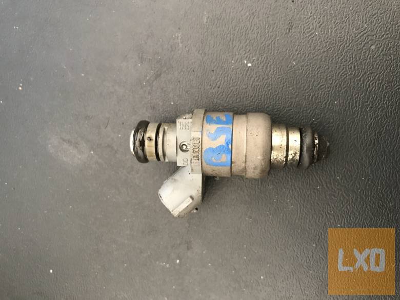 VW GOLF V 1,6 BSE -  injektor  06A 906 031 BT apróhirdetés