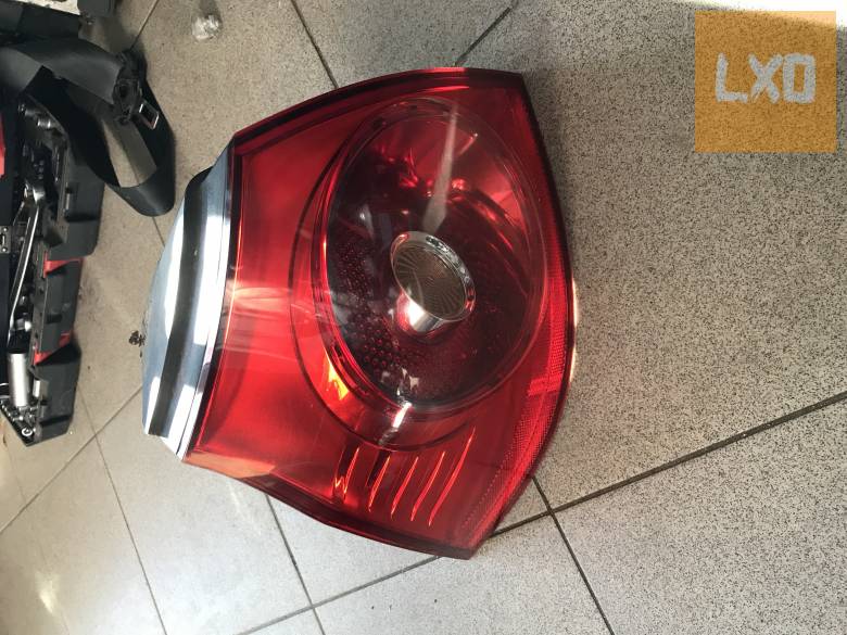 VW GOLF V_ bal hátsó lámpa 1K6 945 095 G apróhirdetés