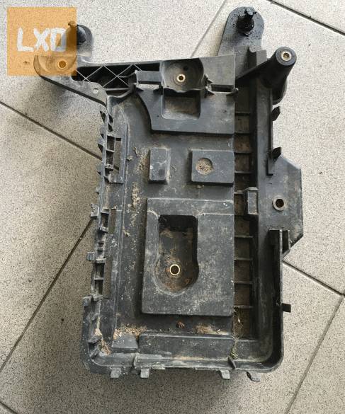 VW GOLF V_OCTAVIA II_LEON 1P 1,6 BSE akkumulátor tálca 1K0 915 333 apróhirdetés