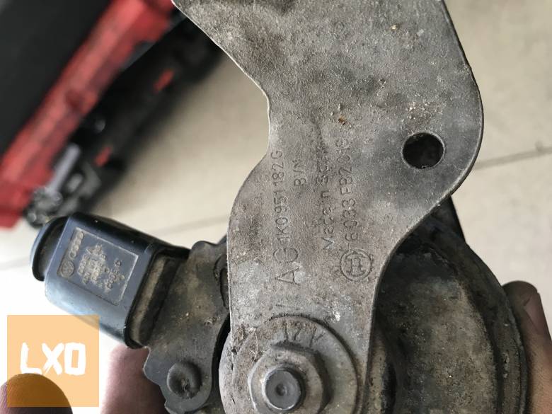 SKODA OCTAVIA II - kürt apróhirdetés