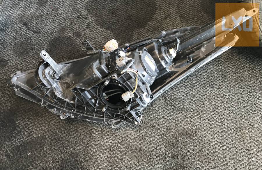 SUZUKI SWIFT -- bal első fényszóró (javított) apróhirdetés