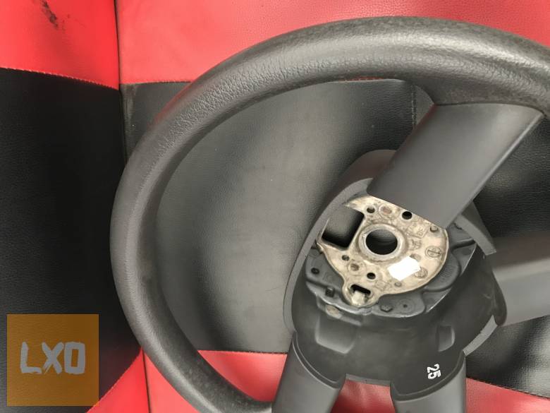 VW GOLF V - kormány apróhirdetés