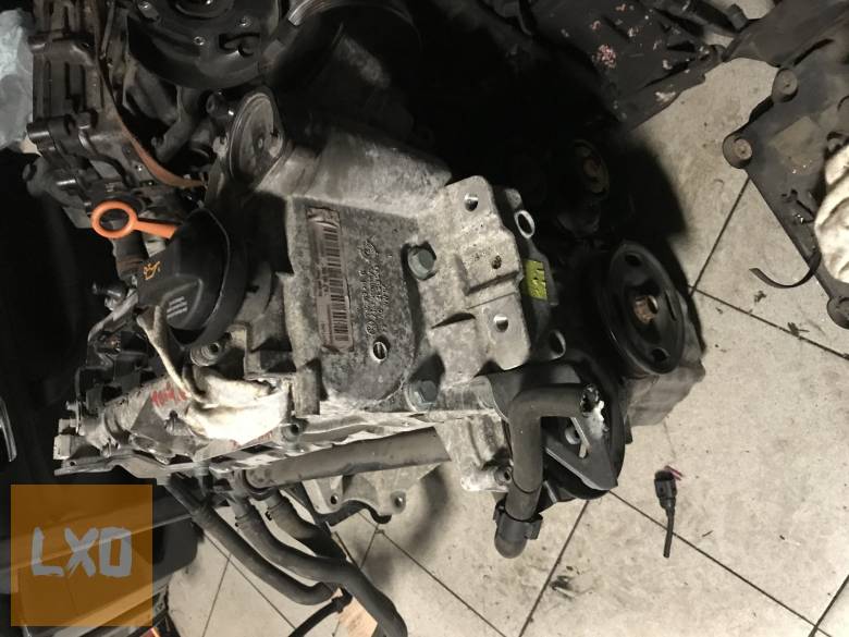 VW GOLF V 1,6 FSI BLF fűzött blokk hengerfejjel apróhirdetés