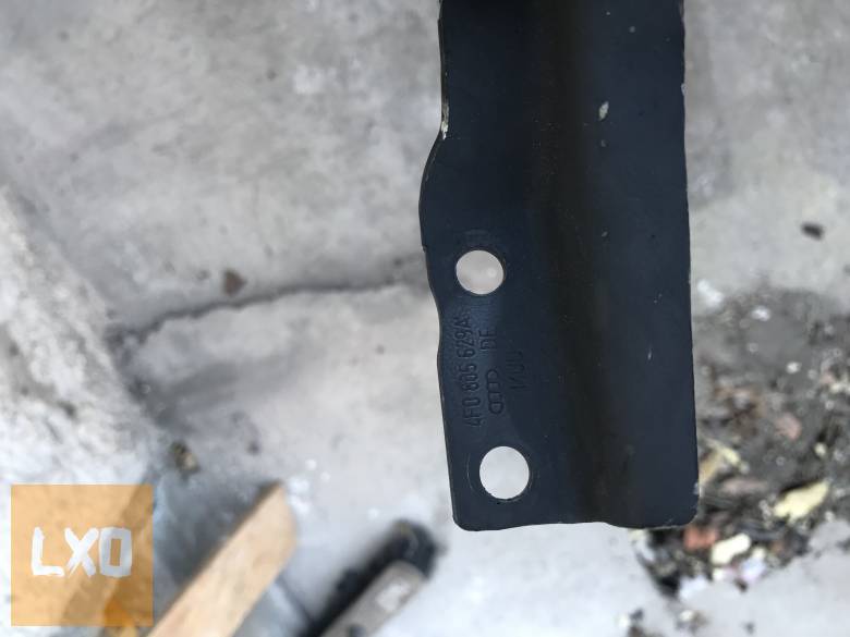 AUDI A6 4f -- toronymerevítő 4F0 805 629 A apróhirdetés