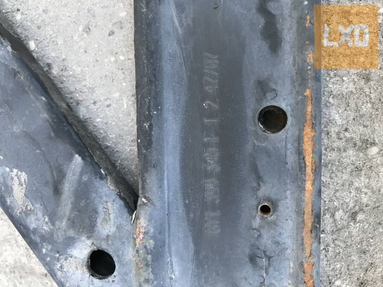 AUDI A5 8T -- bölcső merevítő 8T1 399 345 F apróhirdetés