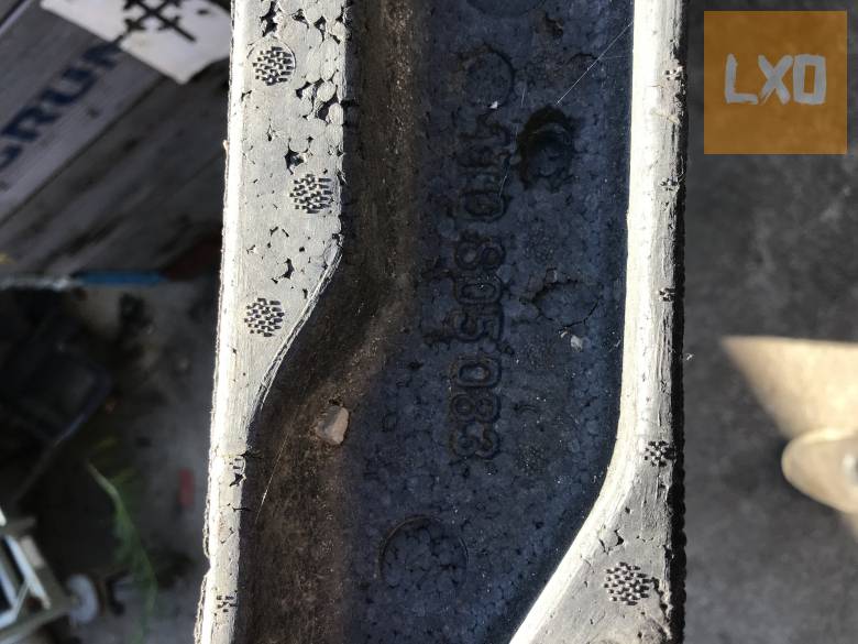 VW TOURAN 1T  * energia elnyelő szivacs 1T0 805 083 apróhirdetés